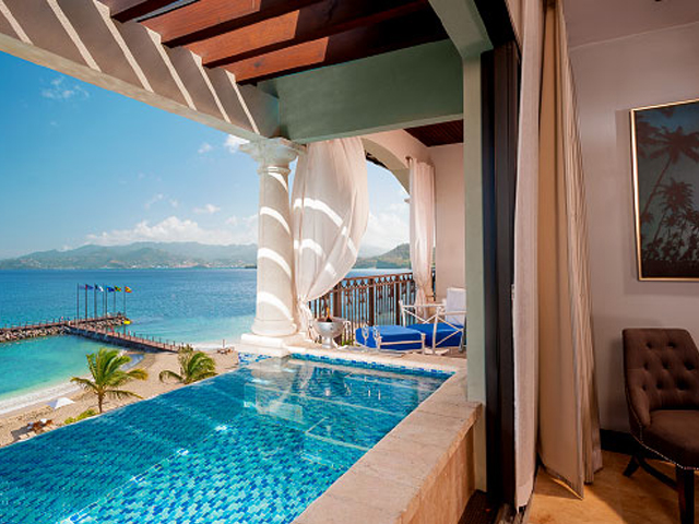 Sandals La Source